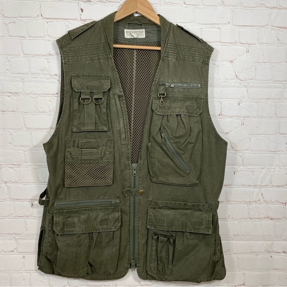 Banana Republic Other - Banana Republic Safari & Travel Vest Mens Large Green Fishing Cargo Pockets